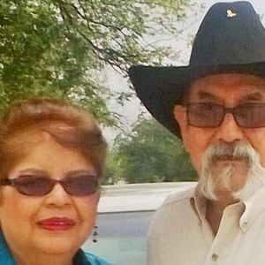 Meet your Posher, Connie